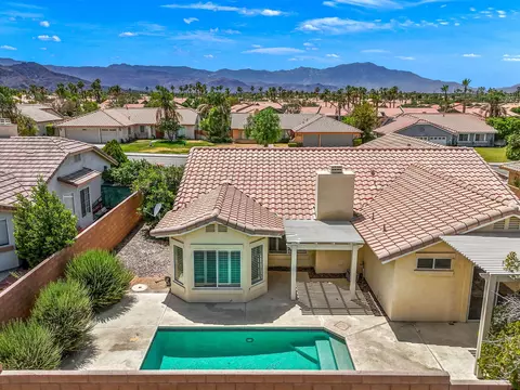 44310 Marigold Ln, La Quinta, CA 92253