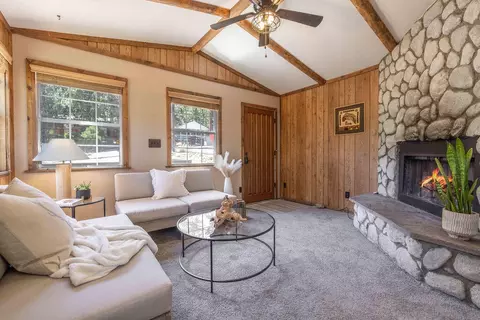 459 Pine Ln, Sugarloaf, CA 92386 photo 7
