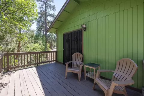 459 Pine Ln, Sugarloaf, CA 92386 photo 18