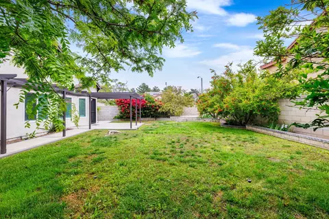 15261 Moffet Ave, Fontana, CA 92336 photo 37