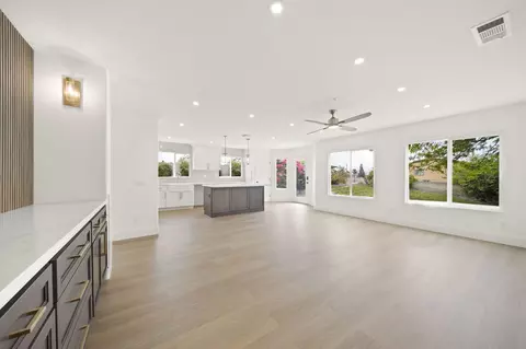 15261 Moffet Ave, Fontana, CA 92336 photo 9