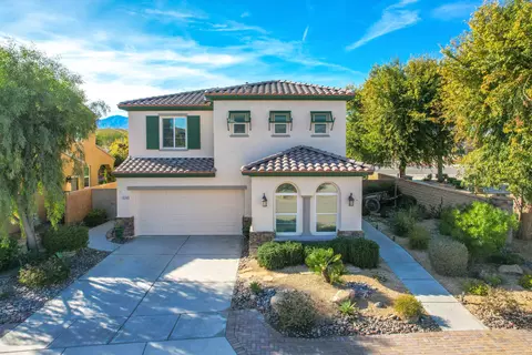 35481 Domani Dr, Palm Desert, CA 92211