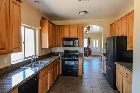 Kitchen - 45451 4th St, Big Bear City, CA 92314 photo 1 of 3
