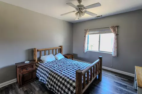 Bedroom - 45451 4th St, Big Bear City, CA 92314 photo 1 of 9