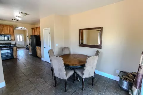 Dining - 45451 4th St, Big Bear City, CA 92314 photo 2 of 2