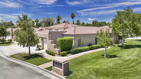 79023 Bermuda Dunes Dr, Bermuda Dunes, CA 92203