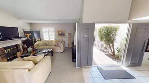 1683 Sunnydale Plz, Palm Springs, CA 92264