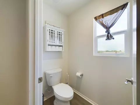 Bath - 84697 Cabernet Ln, Indio, CA 92203 photo 3 of 5