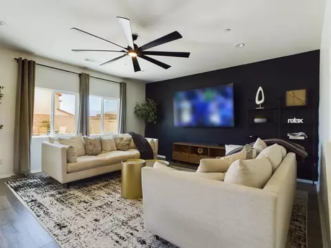 Living - 84697 Cabernet Ln, Indio, CA 92203 photo 2 of 4