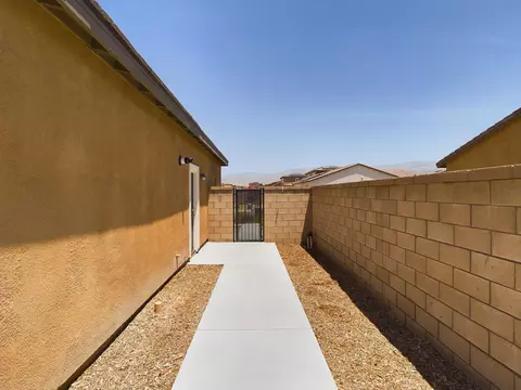 Exterior - 84697 Cabernet Ln, Indio, CA 92203 photo 6 of 7