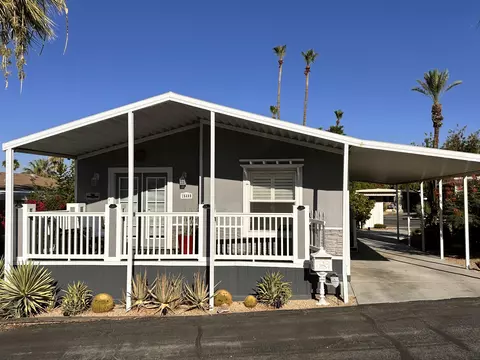 2 Bar D Dr, Palm Desert, CA 92260
