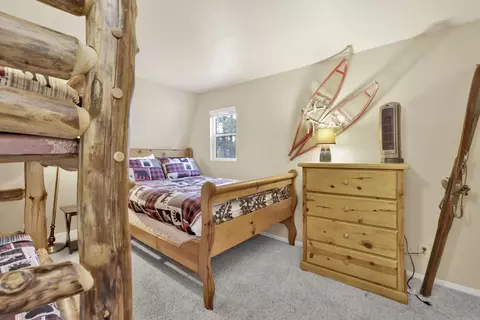 Bedroom - 633 Irving Way, Big Bear City, CA 92314 photo 4 of 4