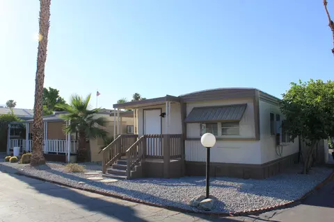 8 Coolidge Dr, Cathedral City, CA 92234