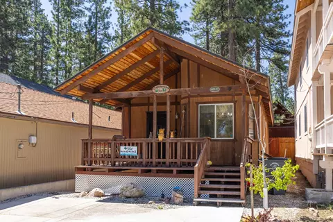 40137 Mahanoy Ln, Big Bear Lake, CA 92315