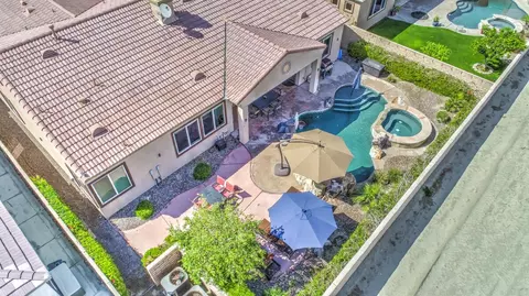 View/Area - 43840 Salpare Pl, Indio, CA 92203 photo 2 of 4