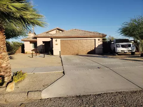2792 Pampas Ave, Thermal, CA 92274