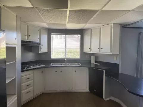 Kitchen - 72209 Shell Dr, Mecca, CA 92254 photo 3 of 3