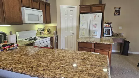 1269 Flame Ave, Thermal, CA 92274 photo 32