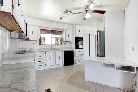 41 Panorama Dr, Thermal, CA 92274 photo 8