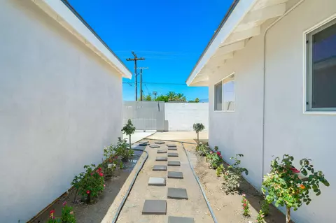 Exterior - 83309 Emerald Ave, Indio, CA 92201 photo 6 of 11