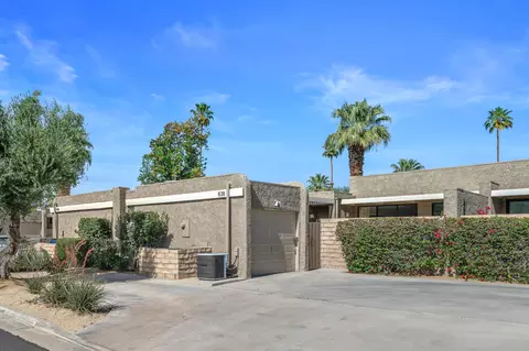 838 N Calle De Flora Vis, Palm Springs, CA 92262