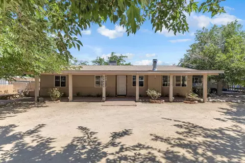 56662 Desert Gold Dr, Yucca Valley, CA 92284