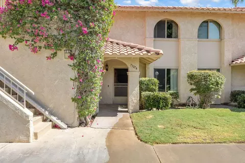 73074 Helen Moody Ln, Palm Desert, CA 92260