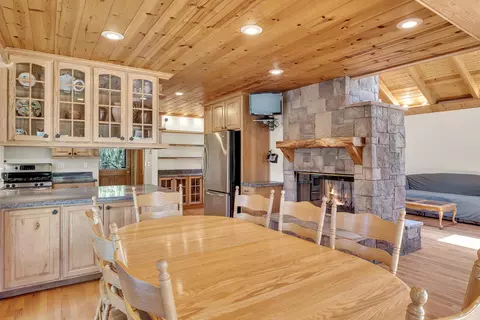 Dining - 53655 Double View Dr, Idyllwild, CA 92549 photo 1 of 4
