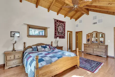 Bedroom - 53655 Double View Dr, Idyllwild, CA 92549 photo 4 of 7