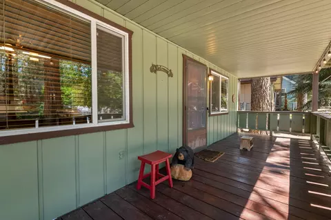 Exterior - 416 Dorset Dr, Big Bear City, CA 92314 photo 10 of 13