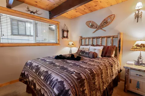 Bedroom - 416 Dorset Dr, Big Bear City, CA 92314 photo 6 of 14