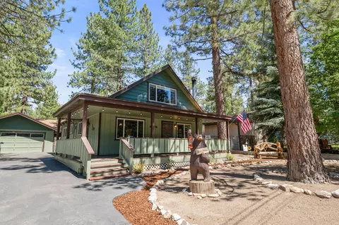 Exterior - 416 Dorset Dr, Big Bear City, CA 92314 photo 8 of 13