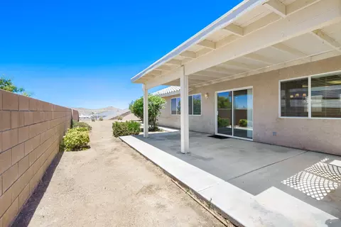 Exterior - 57146 Millstone Dr, Yucca Valley, CA 92284 photo 7 of 8