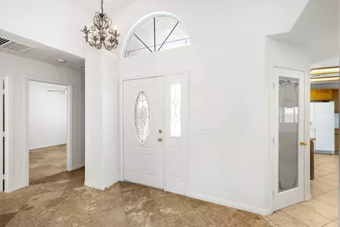Entry Way - 57146 Millstone Dr, Yucca Valley, CA 92284 photo 1 of 2