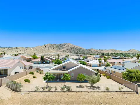 View/Area - 57146 Millstone Dr, Yucca Valley, CA 92284 photo 3 of 6