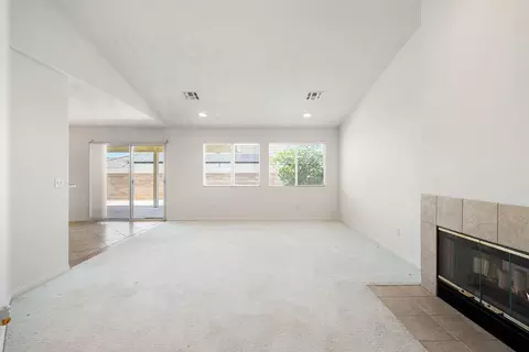 Living - 57146 Millstone Dr, Yucca Valley, CA 92284 photo 1 of 6