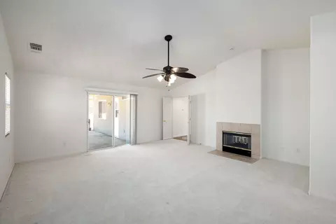 Living - 57146 Millstone Dr, Yucca Valley, CA 92284 photo 5 of 6
