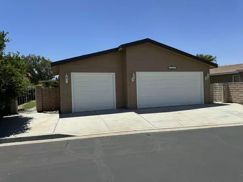 34653 Mesquite Tree Dr, Thousand Palms, CA 92276