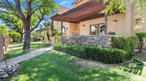 69141 Victoria Dr, Cathedral City, CA 92234