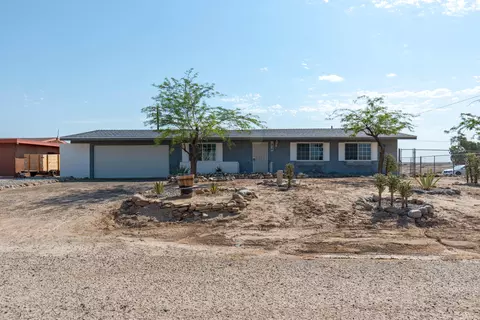 1938 Vassar Ave, Thermal, CA 92274
