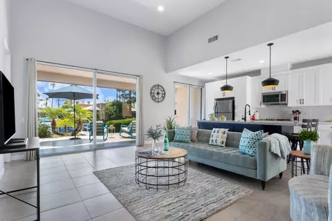 28 Lake Shore Dr, Rancho Mirage, CA 92270