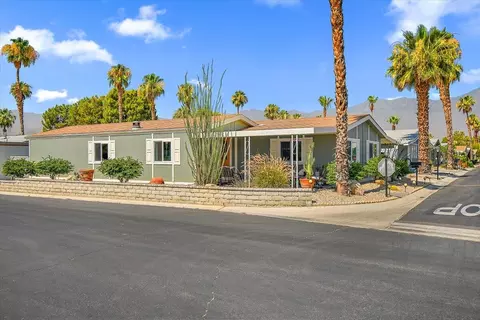 222 Settles Dr, Cathedral City, CA 92234