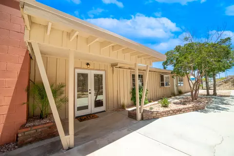 16594 Iles Ln, Victorville, CA 92394