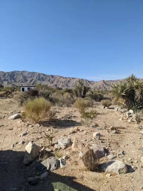 51150 Mecca Rd, Morongo Valley, CA 92256 photo 4