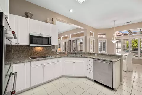 38459 Waverly Rd, Palm Desert, CA 92211 photo 11