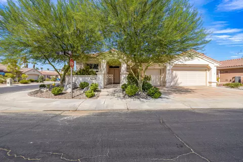 38459 Waverly Rd, Palm Desert, CA 92211