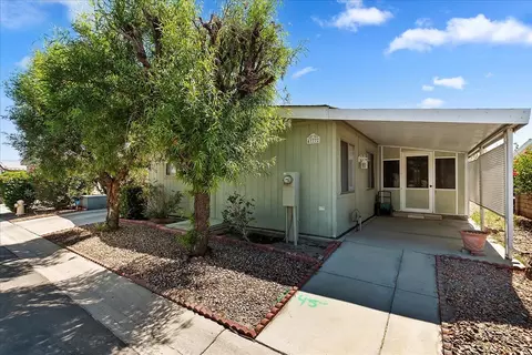 47772 Prado Way, Indio, CA 92201 photo 4