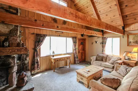 Living - 859 Silver Tip Dr, Big Bear Lake, CA 92315 photo 3 of 4
