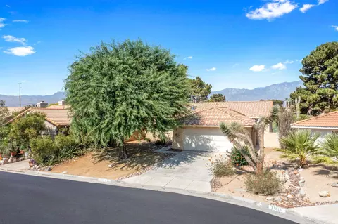 33859 Palm Lake Cir, Thousand Palms, CA 92276