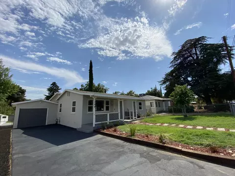 1064 Cottonwood Rd, Banning, CA 92220